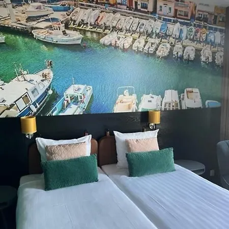 Boutique Hotel De Valk Valkenswaard Esterno foto